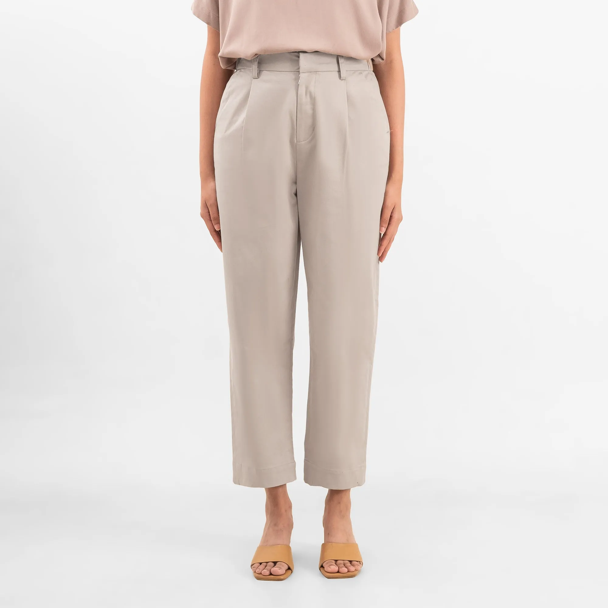 Classic Chino Pants