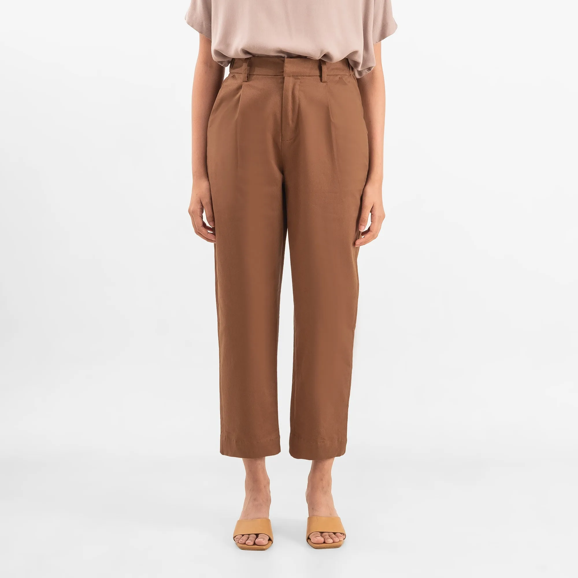 Classic Chino Pants