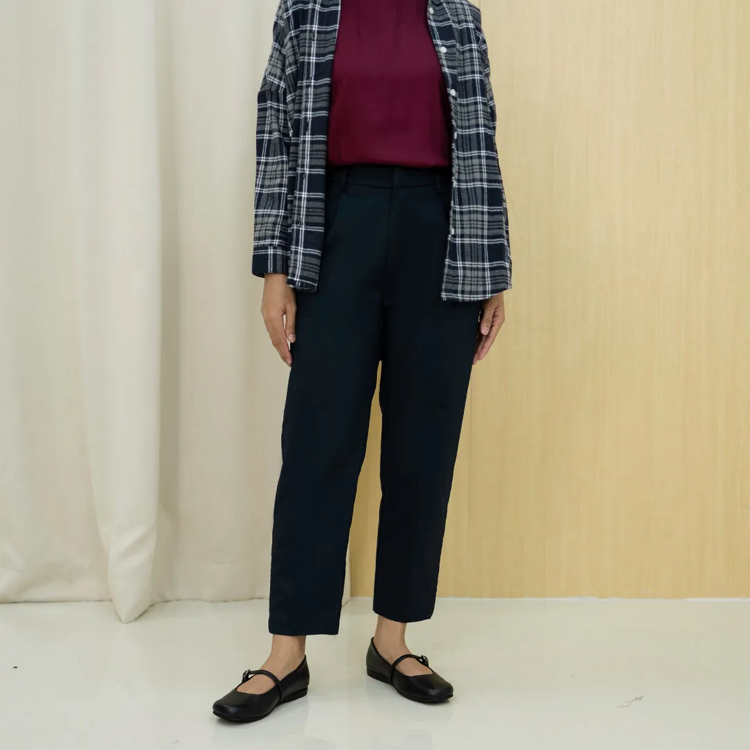 Classic Chino Pants