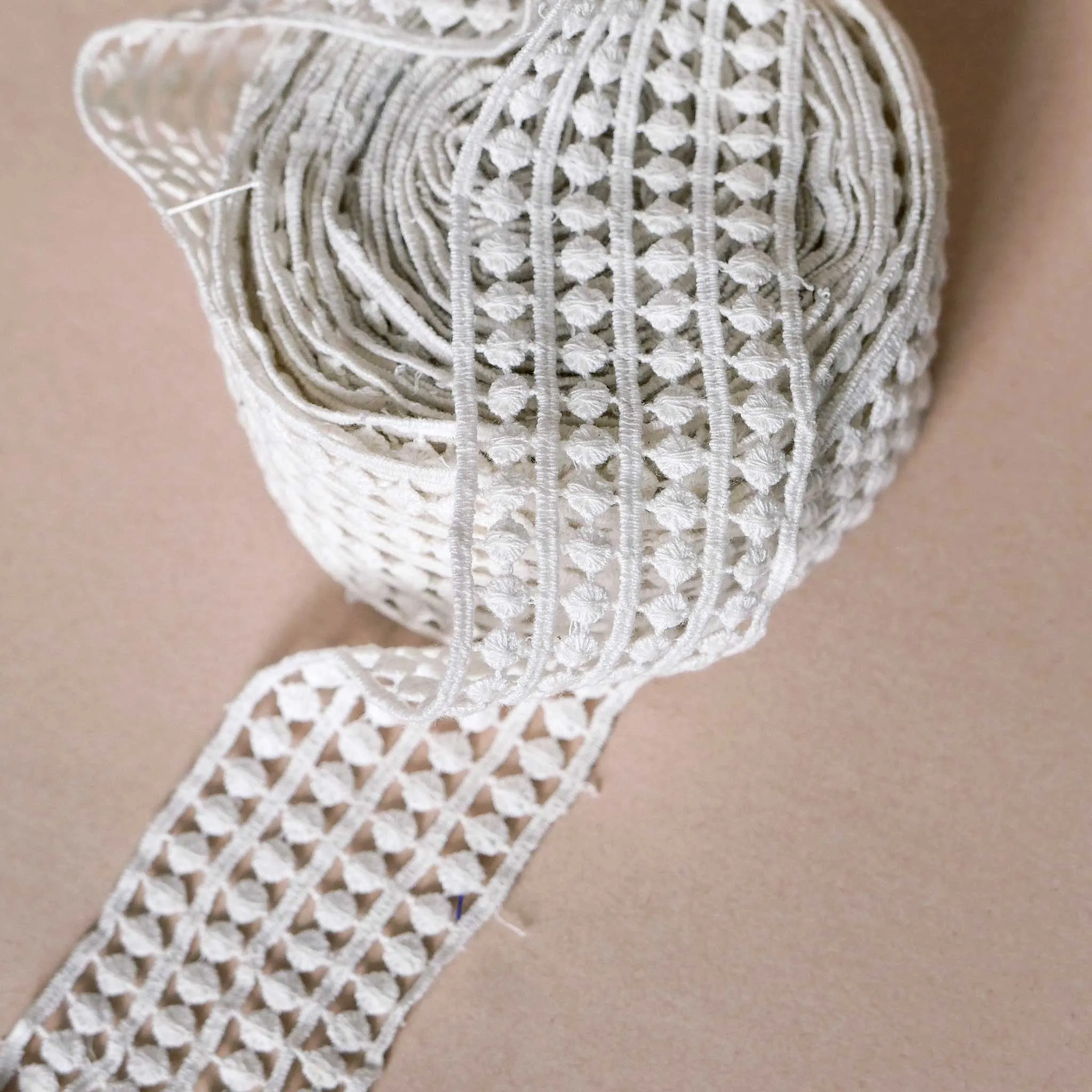 Cotton Lace Trimming - Pearls