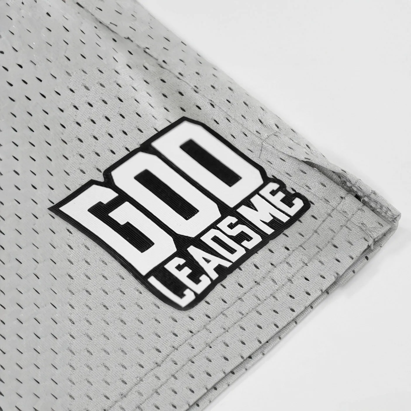 God Leads Me Patch Shorts - 7"