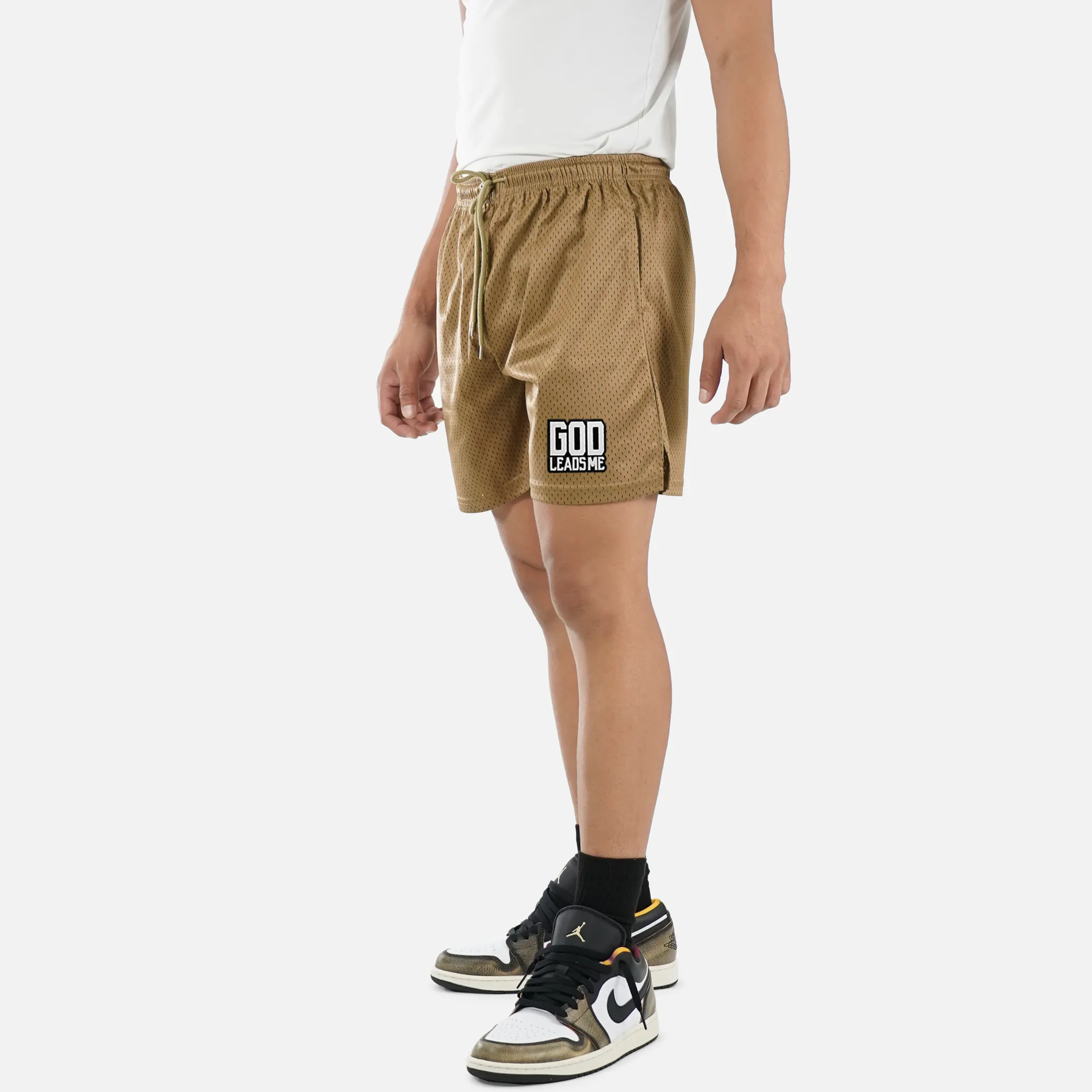 God Leads Me Patch Shorts - 7"