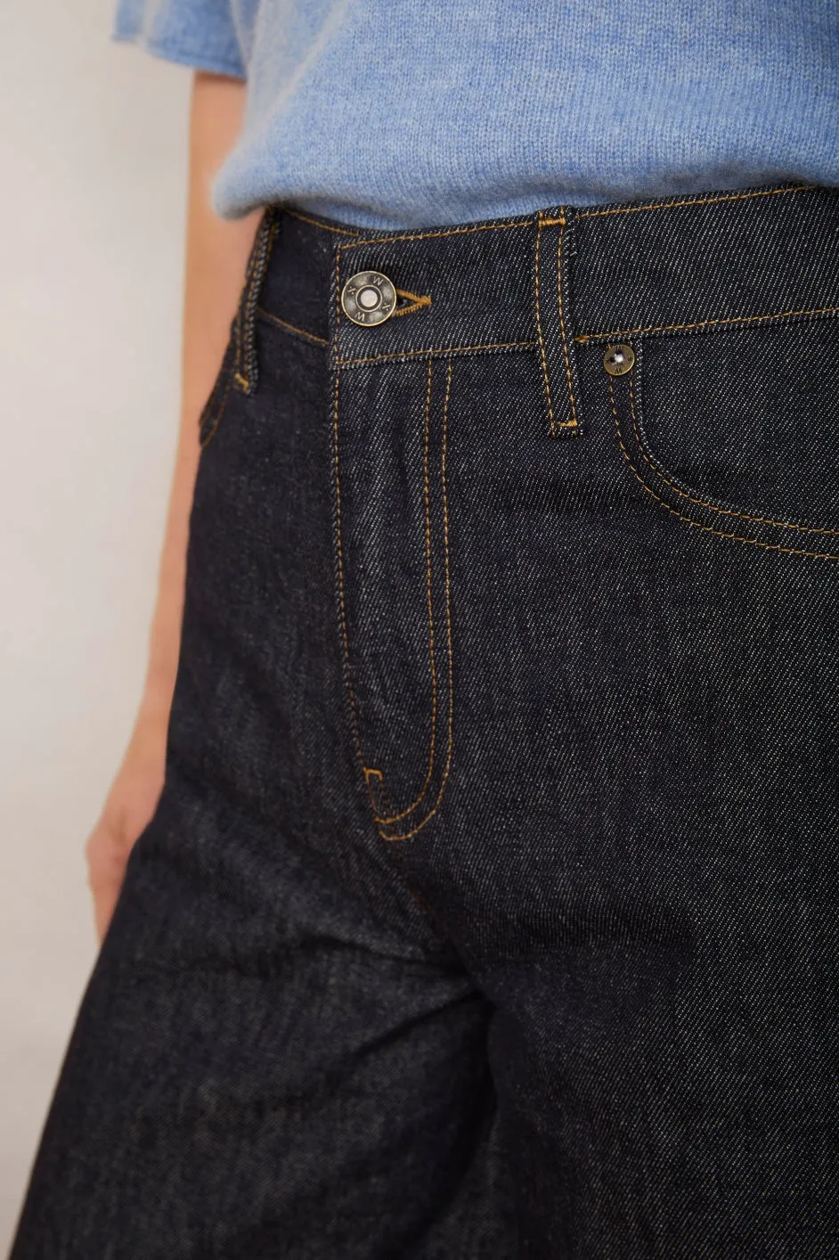 Lilia Bermuda Short - Indigo