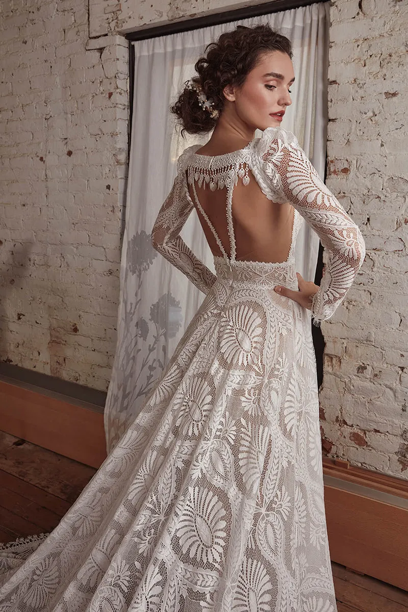 Mijas Ethereal Graceful Lace Wedding Dress