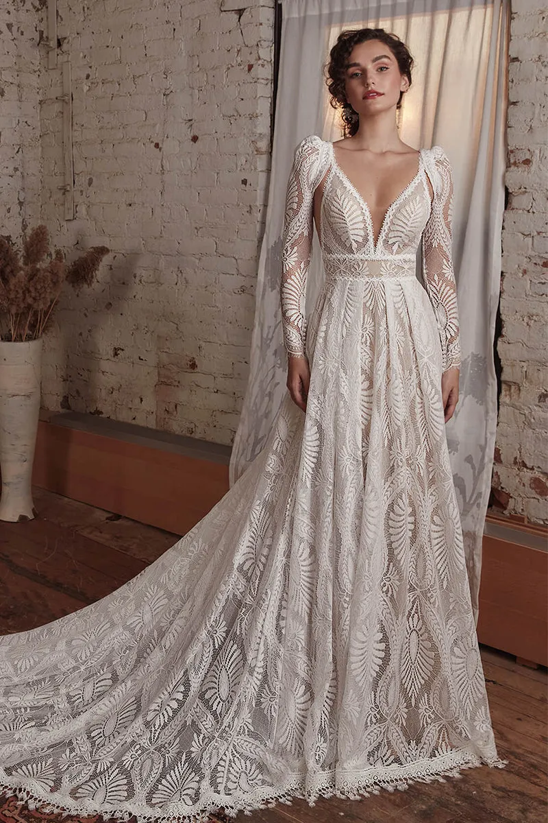 Mijas Ethereal Graceful Lace Wedding Dress