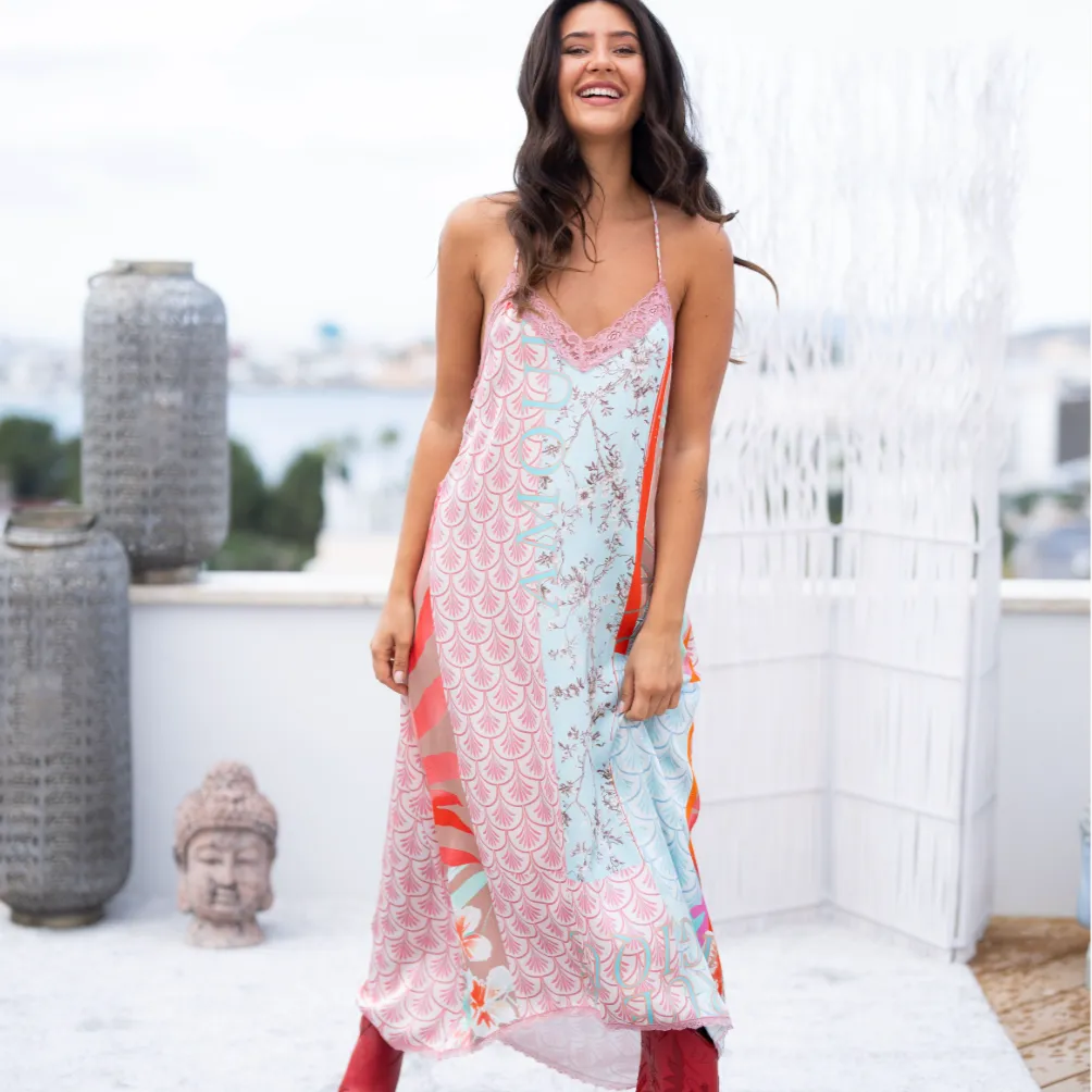 Miss Goodlife Lace Rue de Magique Maxidress