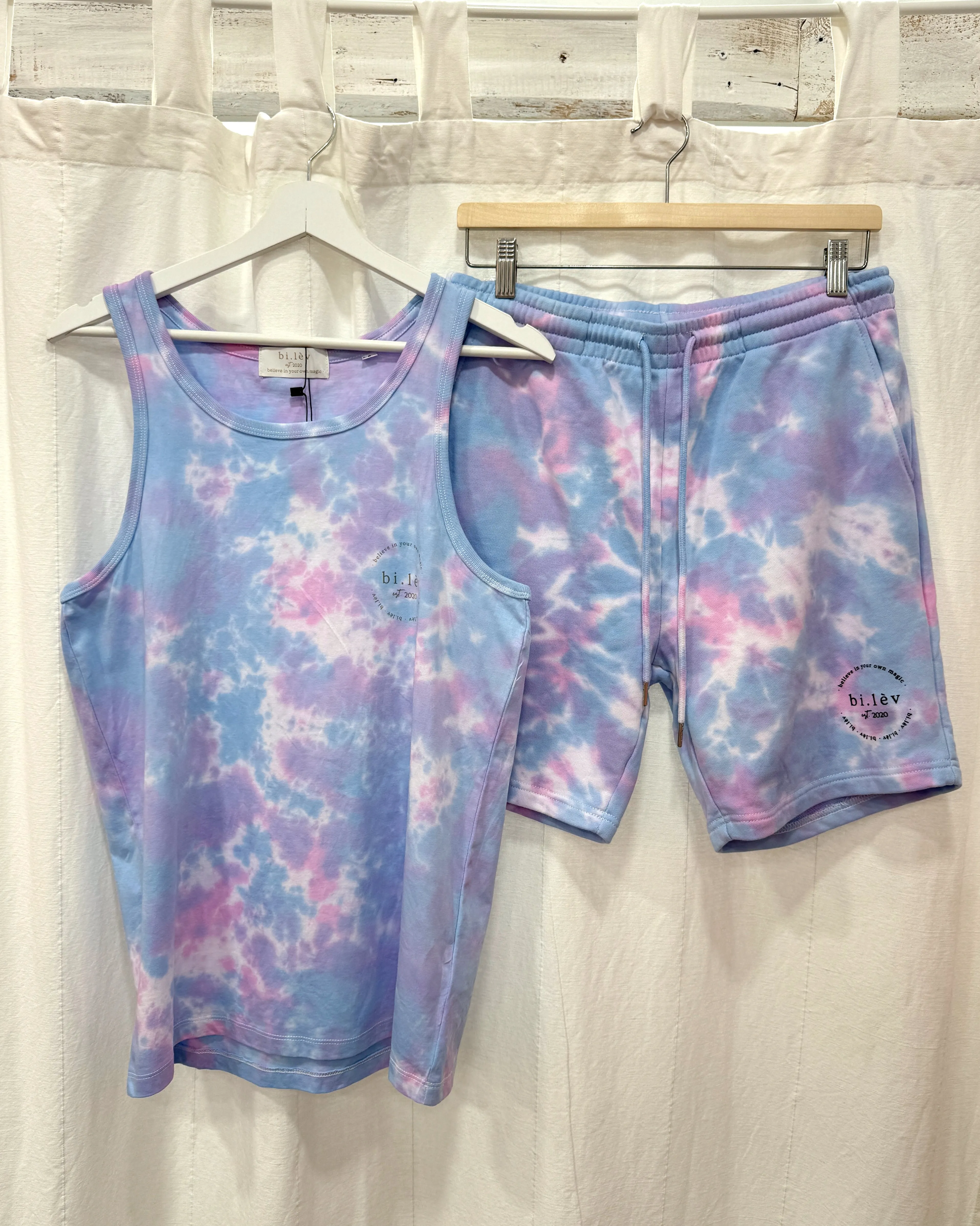 PINK N BLUE - Jogger Shorts