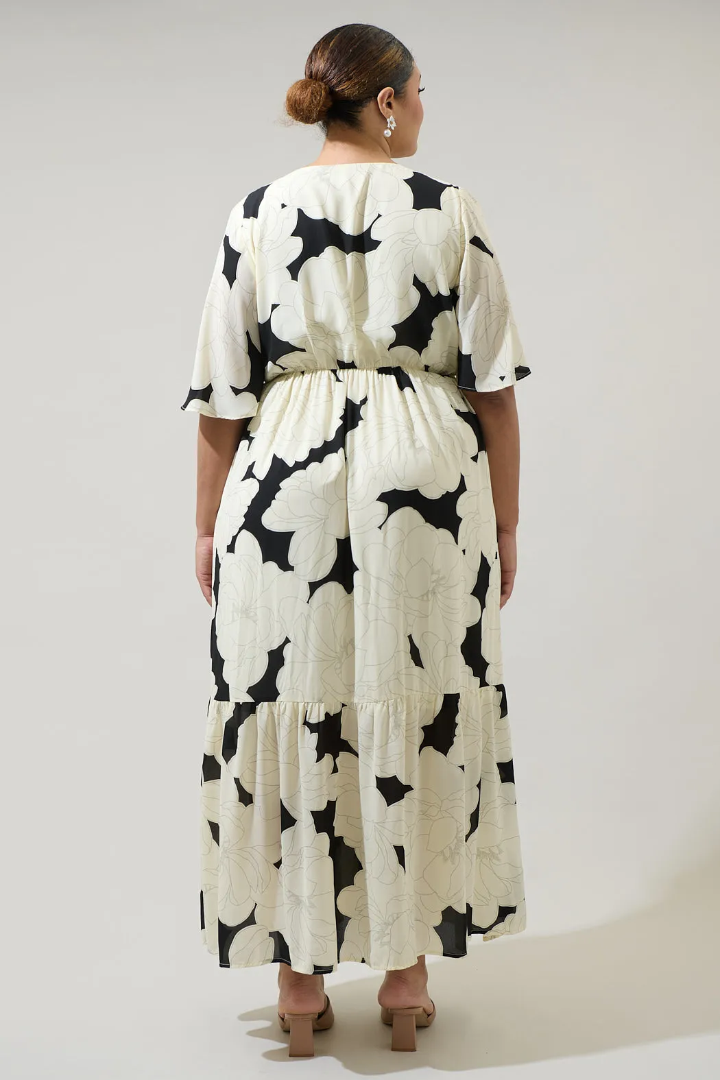 Quinsy Floral Pismo Button Down Flutter Maxi Dress Curve