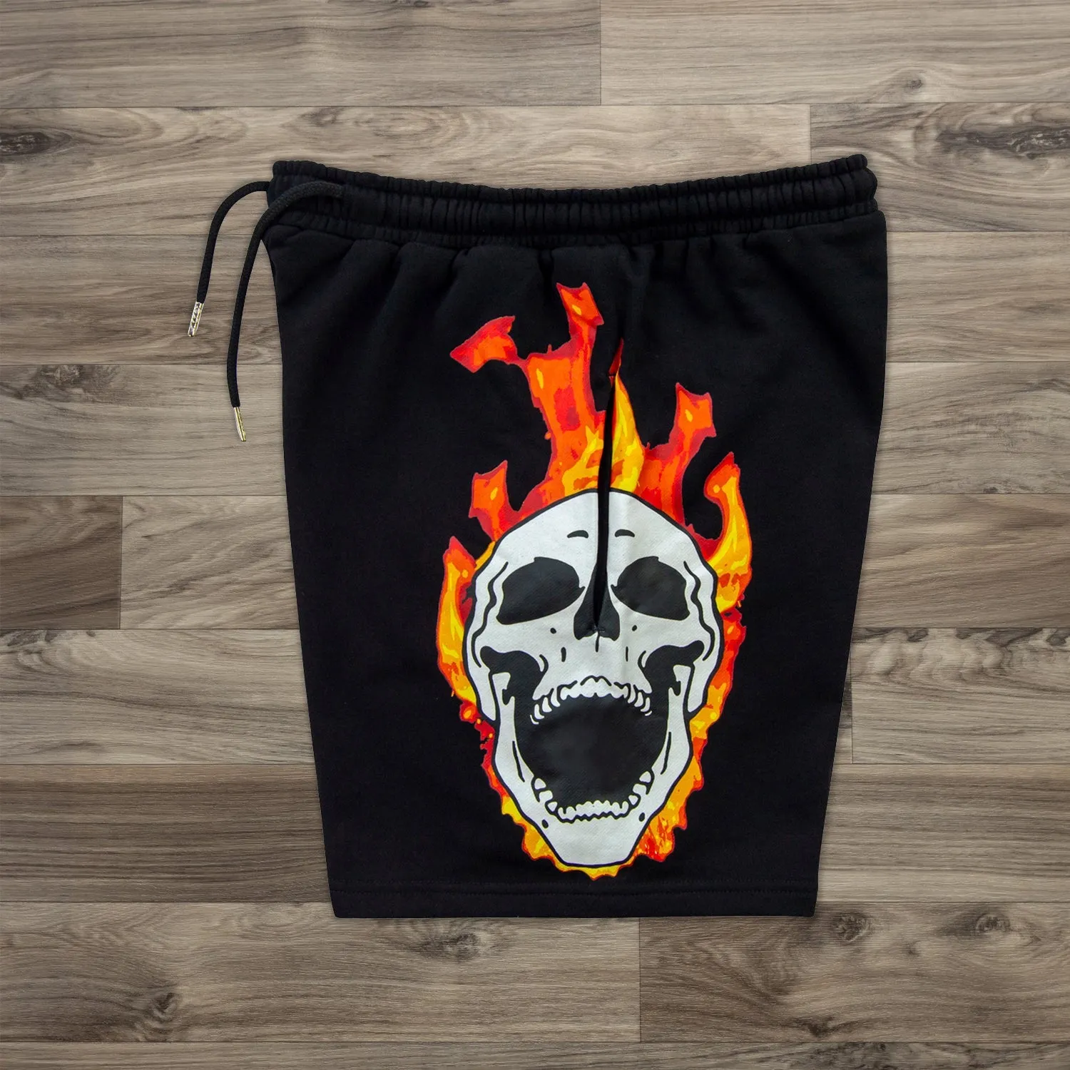 Sleek skull print shorts