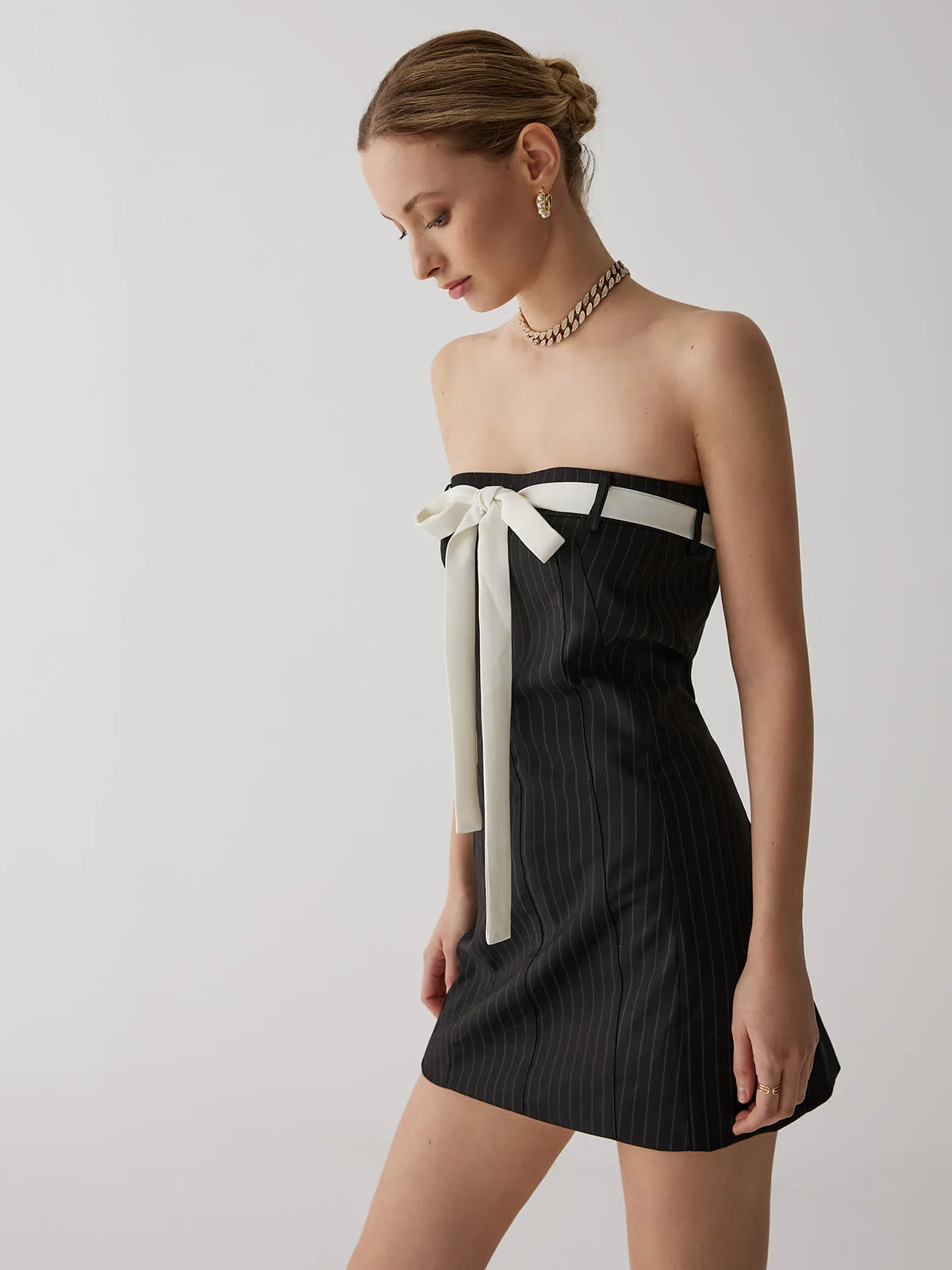 Stripes White Graceful Bow Short Dress